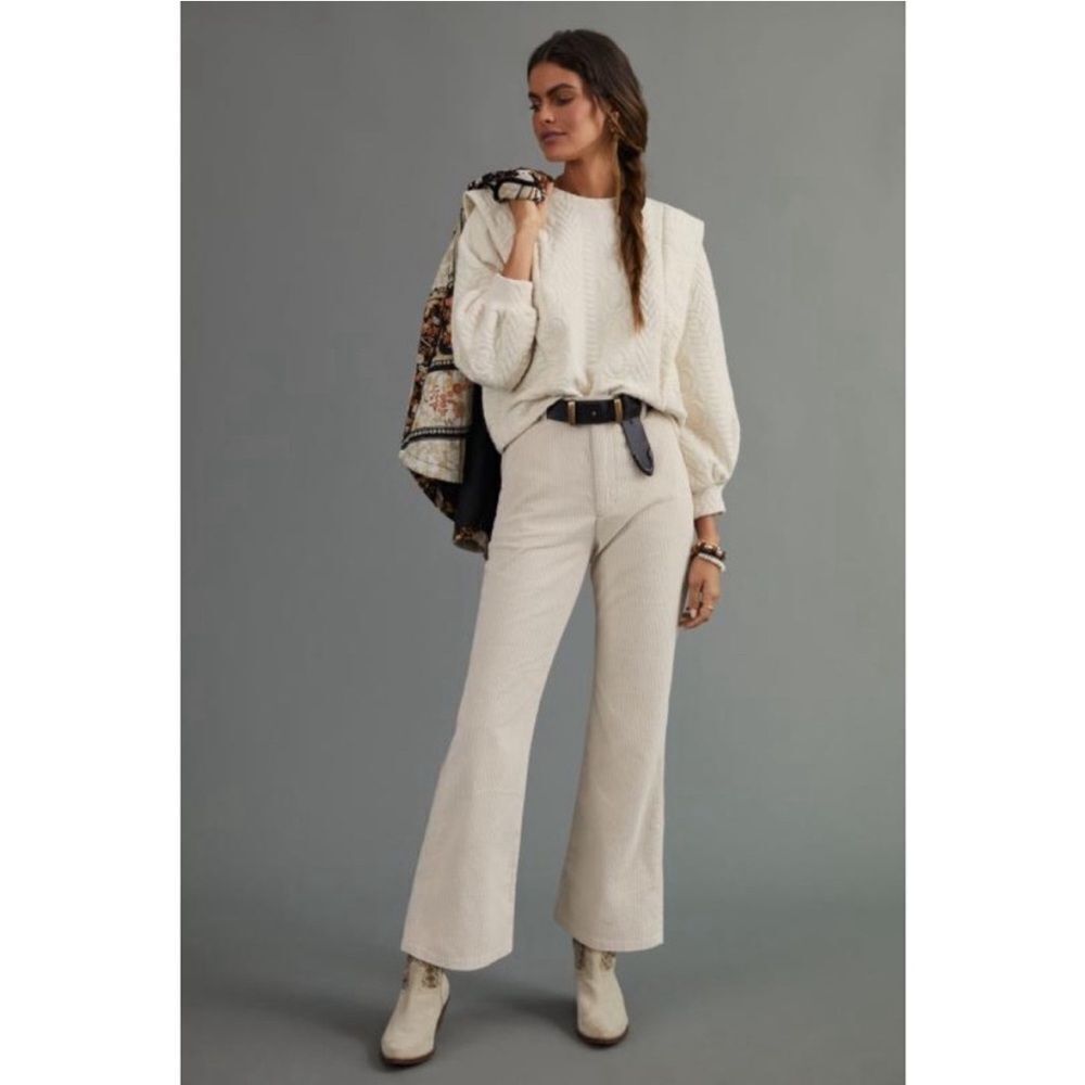 Levi's Premium Math Club Cropped Flare Corduroy‎ Pants Sz 26 in cream color